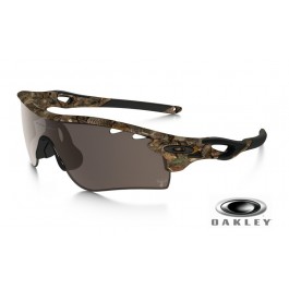 Fake Oakleys Camo Radarlock Sunglasses 